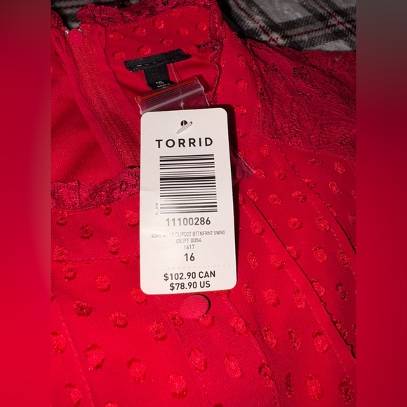 Midi Clip Dot Button-Front Swing Dress - Picture 6 of 7